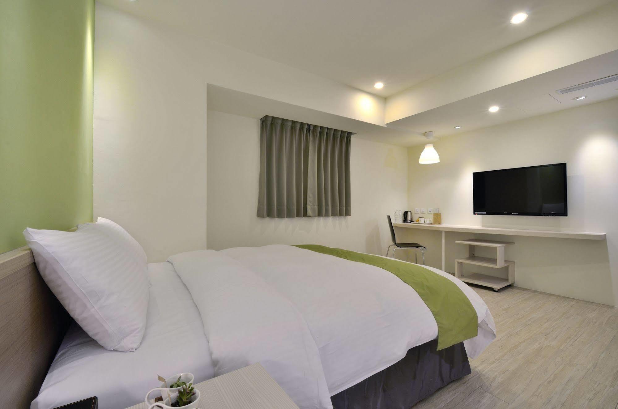Green Hotel - Fengjia Tchaj-čung Exteriér fotografie